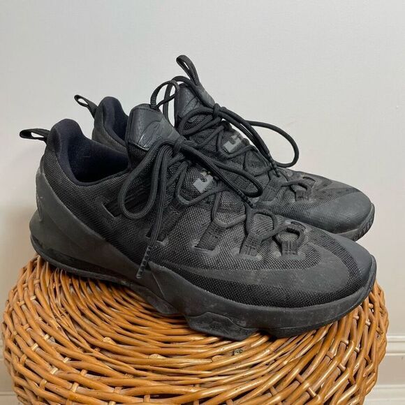 Nike Lebron 13 XIII Men’s 11.5 Basketball 831925-001 Triple Black Athletic Shoes main image 4